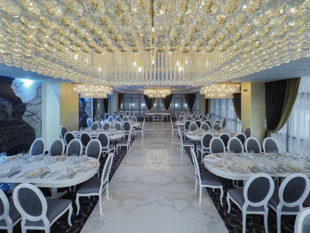 Hotel Anastasia Sibiu Exteriör bild