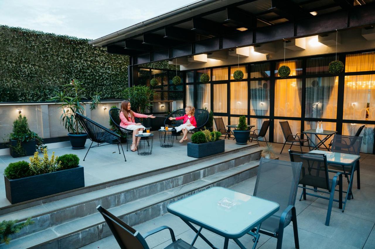Hotel Anastasia Sibiu Exteriör bild